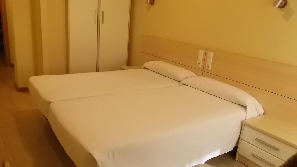 Hostal Europa Castejón Exteriör bild